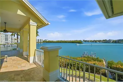 195 San Mateo Dr, Bonita Springs, FL 34134 - Photo 24