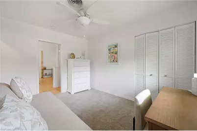 1340 Crayton Rd #4, Naples, FL 34102 - Photo 8