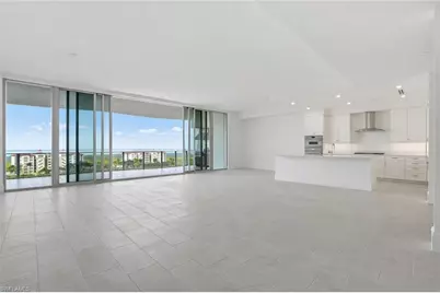 4810 Pelican Colony #903, Bonita Springs, FL 34134 - Photo 4