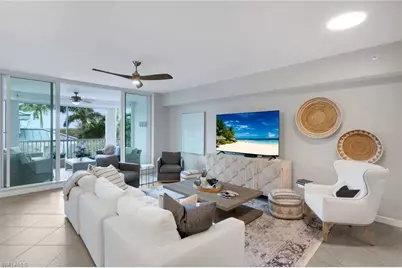 325 Dunes Blvd #204, Naples, FL 34110 - Photo 8