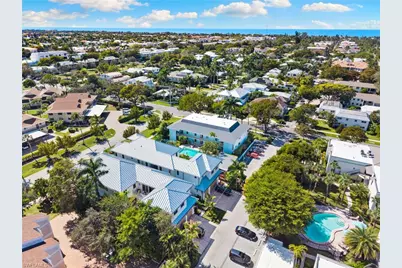1063 8th St S #202, Naples, FL 34102 - Photo 42
