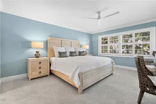 1063 8th St S, Naples, FL 34102 - Photo 16