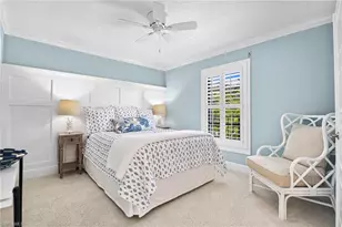 1063 8th St S, Naples, FL 34102 - Photo 26