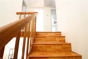 4053 Sandlewood Ln, Fort Myers, FL 33907 - Photo 8