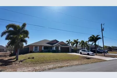 1324 NE 18th St, Cape Coral, FL 33909 - Photo 6