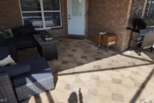 1324 NE 18th St, Cape Coral, FL 33909 - Photo 4