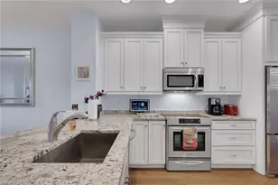 8241 Parkstone Pl, Naples, FL 34120 - Photo 4