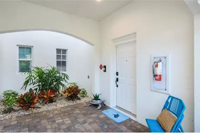 26914 Montego Pointe Ct W #202, Bonita Springs, FL 34134 - Photo 4