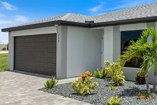 335 SW 47th Terrace, Cape Coral, FL 33914 - Photo 4