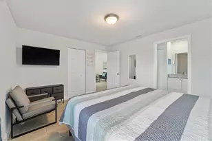 335 SW 47th Terrace, Cape Coral, FL 33914 - Photo 18