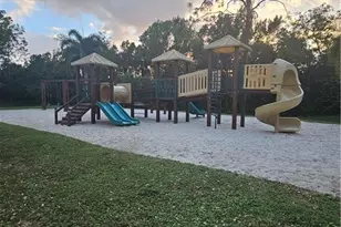 8265 Ibis Club Dr, Naples, FL 34104 - Photo 20