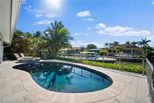 266 Egret Ave, Naples, FL 34108 - Photo 36