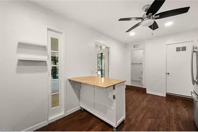 715 10th St N, Naples, FL 34102 - Photo 8