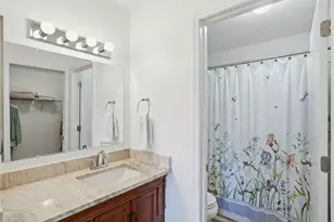 5654 Woodmere Lake Cir, Naples, FL 34112 - Photo 16