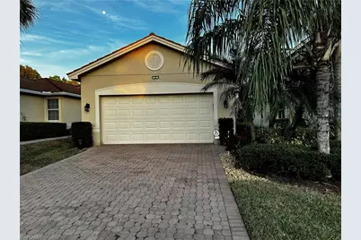 10547 Carolina Willow Dr, Fort Myers, FL 33913 - Photo 2