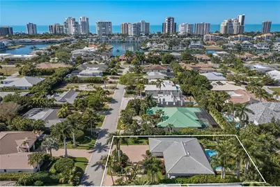 517 Turtle Hatch Ln, Naples, FL 34103 - Photo 22