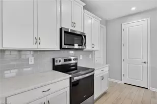 6743 Good Life St, Fort Myers, FL 33966 - Photo 12