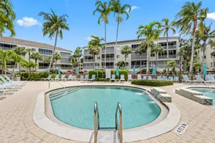 7702 Pebble Creek Cir, Naples, FL 34108 - Photo 24