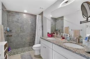 3417 SW 8th Pl, Cape Coral, FL 33914 - Photo 20