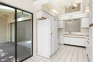 3344 Erick Lake Dr, Naples, FL 34109 - Photo 8