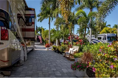 13583 Snook Cir, Naples, FL 34114 - Photo 22