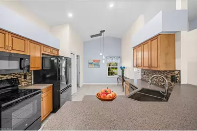 9481 Tranquil Ct, Bonita Springs, FL 34135 - Photo 8