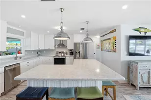 17 Palmview Blvd, Fort Myers Beach, FL 33931 - Photo 12