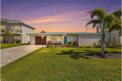 17 Palmview Blvd, Fort Myers Beach, FL 33931 - Photo 2