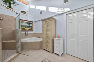 13270 Wedgefield Dr, Naples, FL 34110 - Photo 18