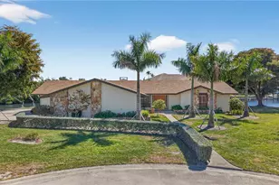 6824 Danah Ct, Fort Myers, FL 33908 - Photo 6