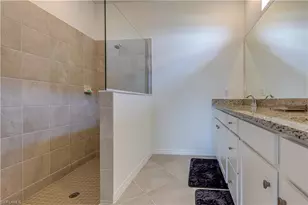 14845 Palamos Cir, Fort Myers, FL 33905 - Photo 8