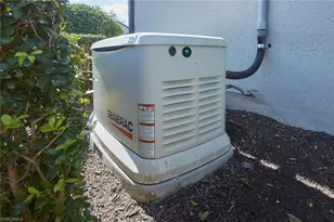 9395 Greyhawk Trl, Naples, FL 34120 - Photo 18