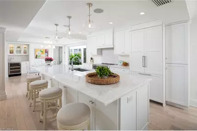 230 6th Ave S #12, Naples, FL 34102 - Photo 4