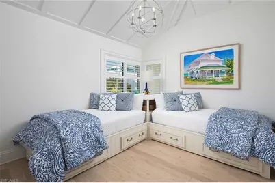 230 6th Ave S #12, Naples, FL 34102 - Photo 10