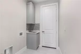 3260 60th Ave NE, Naples, FL 34120 - Photo 10