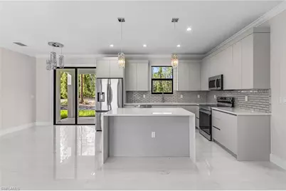 3260 60th Ave NE, Naples, FL 34120 - Photo 6