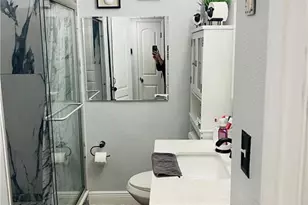 6219 Blossom Ave, Tampa, FL 33614 - Photo 6