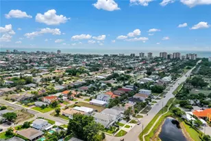 590 110th Ave N, Naples, FL 34108 - Photo 40