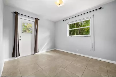 781 101st Ave N, Naples, FL 34108 - Photo 10