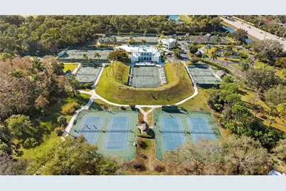 3310 Europa Dr #39, Naples, FL 34105 - Photo 6
