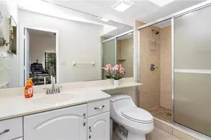 3310 Europa Dr, Naples, FL 34105 - Photo 26