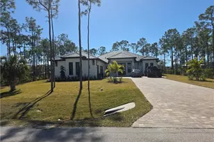 25460 Divot Dr, Bonita Springs, FL 34135 - Photo 14