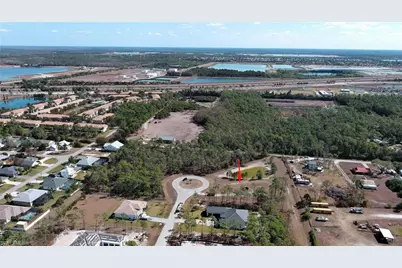 25460 Divot Dr, Bonita Springs, FL 34135 - Photo 10