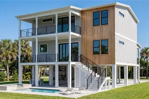 140 Jefferson St, Fort Myers Beach, FL 33931 - Photo 2