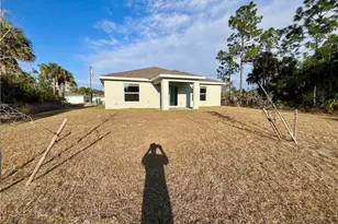 5029 S Rosebud Cir, Labelle, FL 33935 - Photo 16