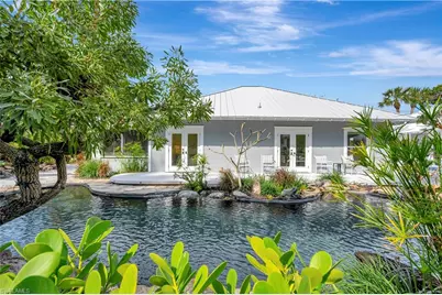 1375 Gordon Dr, Naples, FL 34102 - Photo 1