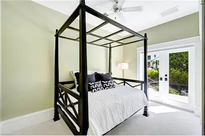 1375 Gordon Dr, Naples, FL 34102 - Photo 40