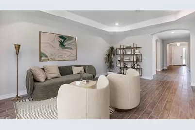 556 Spring Hill Lake Loop, Cape Coral, FL 33993 - Photo 2