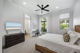 1300 Nautilus Rd, Naples, FL 34102 - Photo 28