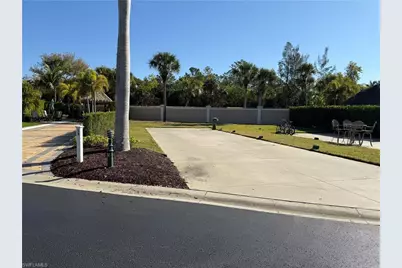 13563 Snook Cir, Naples, FL 34114 - Photo 2